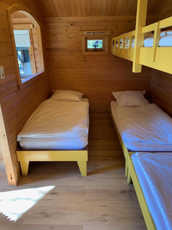 The Bee - Trekkershuts & Apartment Opperdoes Ngoại thất bức ảnh